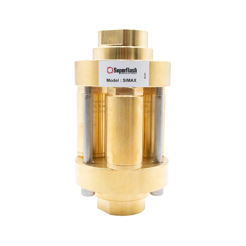 Bulgin Superflash Simax 3 high flow oxygen gas flashback arrestor with 1-inch NPT female inlet and outlet for safety.